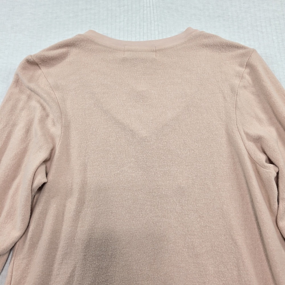 WILDFOX Blush Pink Caffiene Dream V-Neck Sweater Size XS Coquette Oversized - Picture 10 of 11